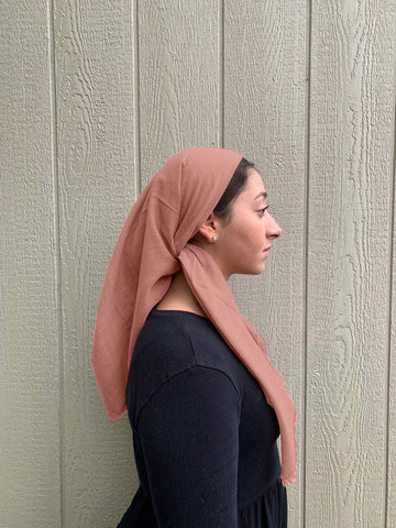 Muava Guava Headscarf (𝑆𝑢𝑚𝑚𝑒𝑟 + 𝑊𝑖𝑛𝑡𝑒𝑟 + 𝐴𝑢𝑡𝑢𝑚𝑛)