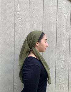 Olive Branch Headscarf (𝐴𝑢𝑡𝑢𝑚𝑛 + 𝑆𝑢𝑚𝑚𝑒𝑟)
