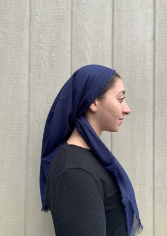 Blue Moon Headscarf (𝑊𝑖𝑛𝑡𝑒𝑟 + 𝐴𝑢𝑡𝑢𝑚𝑛 + 𝑆𝑝𝑟𝑖𝑛𝑔)